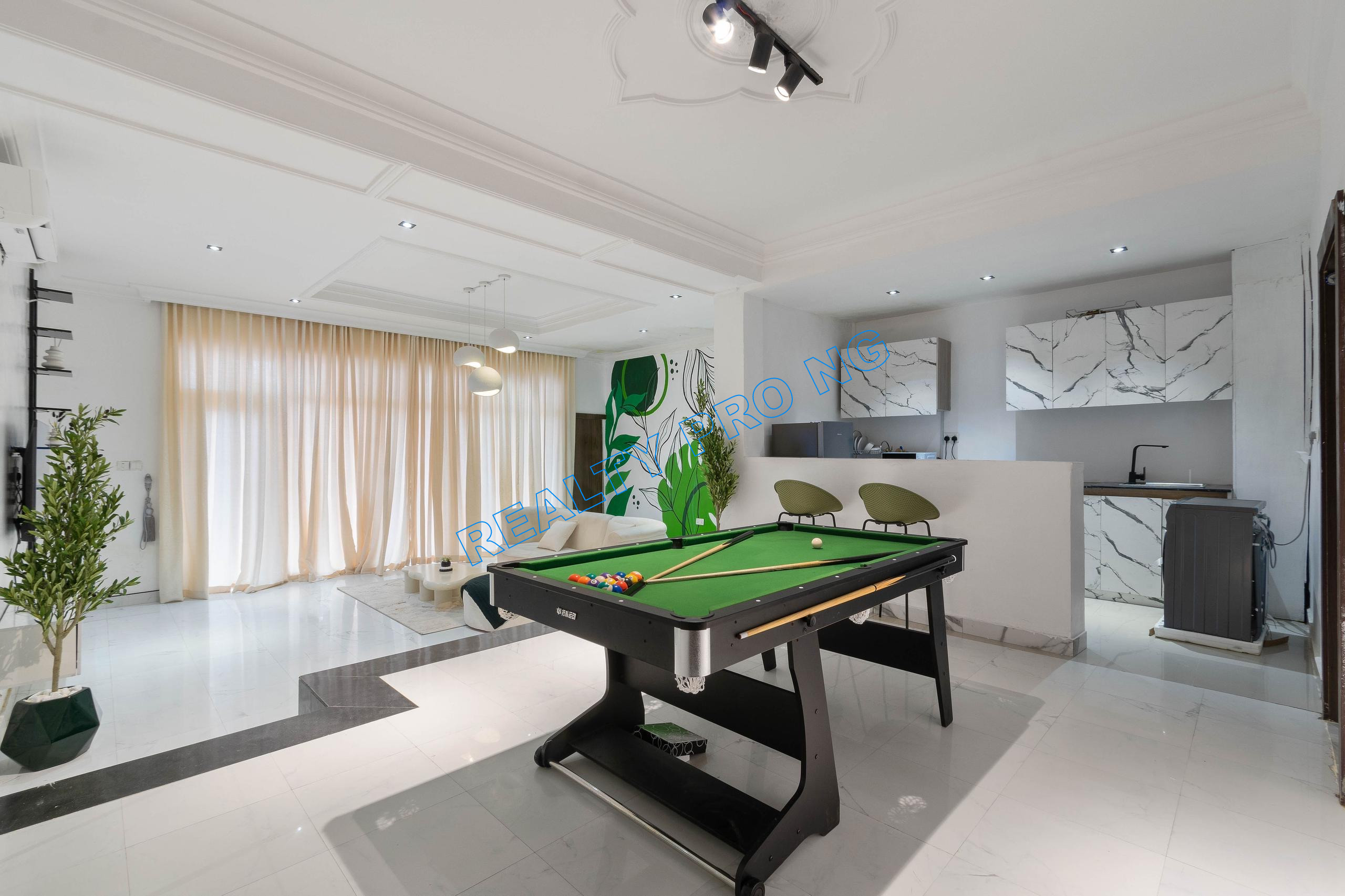 Service Apartment