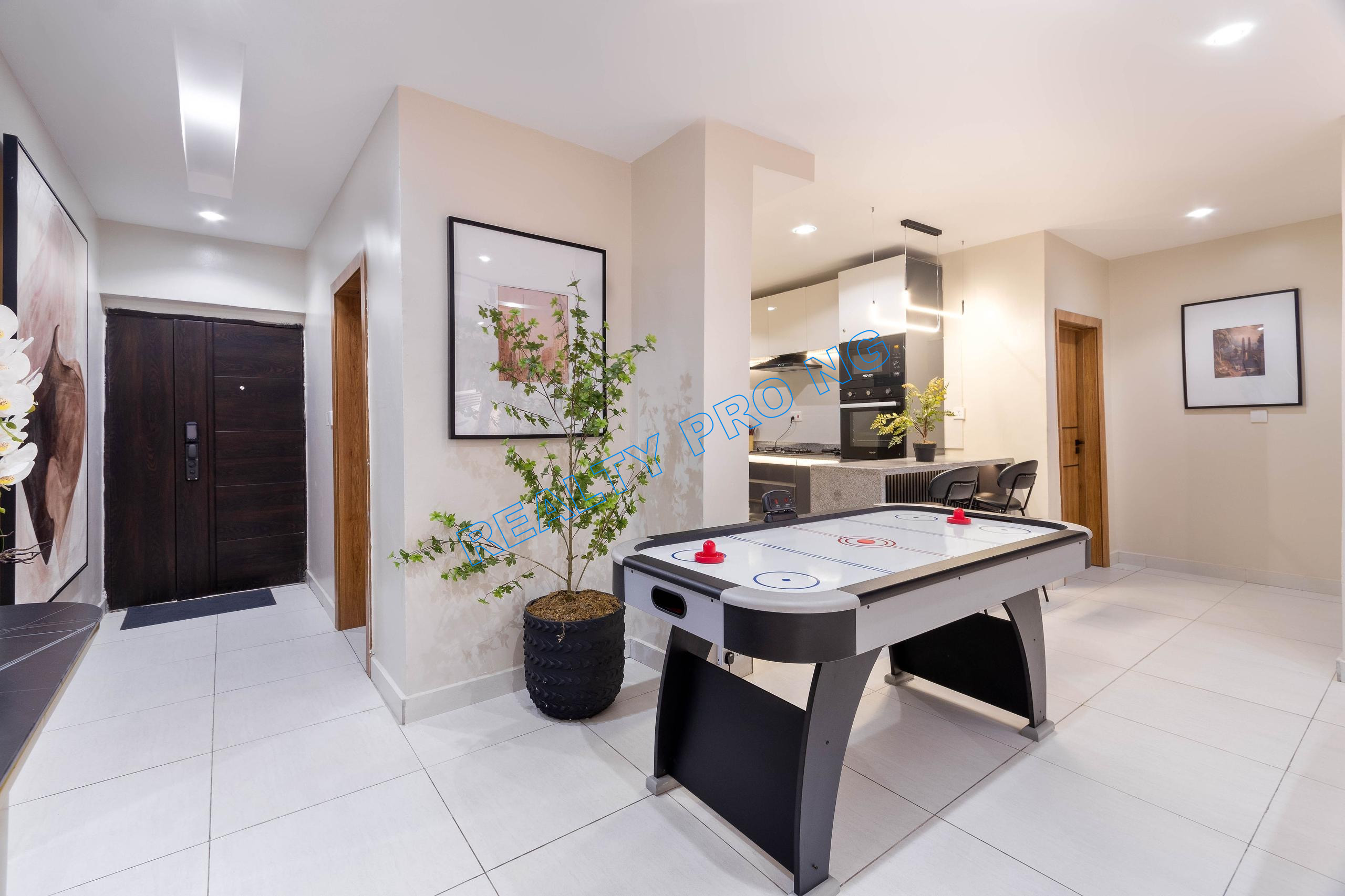 Service Apartment